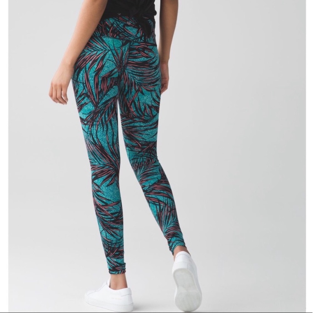 Lululemon Wunder Under #310 Torino Teal Tropical Crop Leggings SZ 8